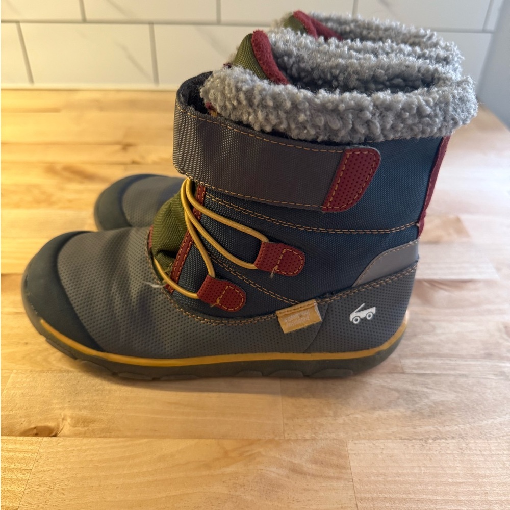 See Kai Run Gilman Waterproof/Insulated Boots